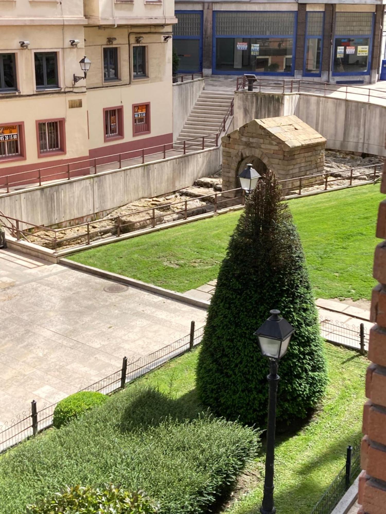 شقة La Ventana De Foncalada Exterior Tranquilo Pleno Centro Parking Gratis Wifi اوفيدو المظهر الخارجي الصورة